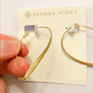 kendra scott earrings
